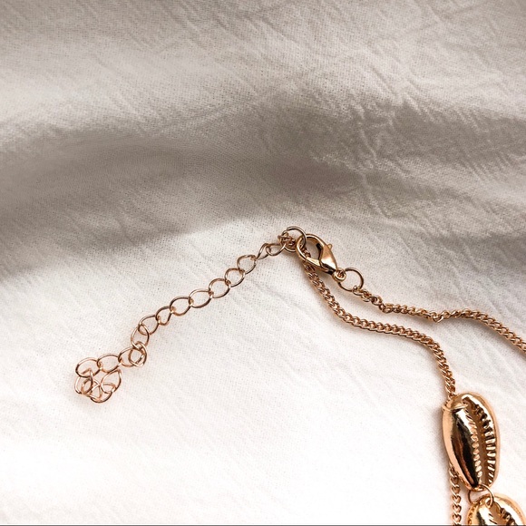 🐚 Boho Gold Two Layers Shell Necklaces - Picture 6 of 6